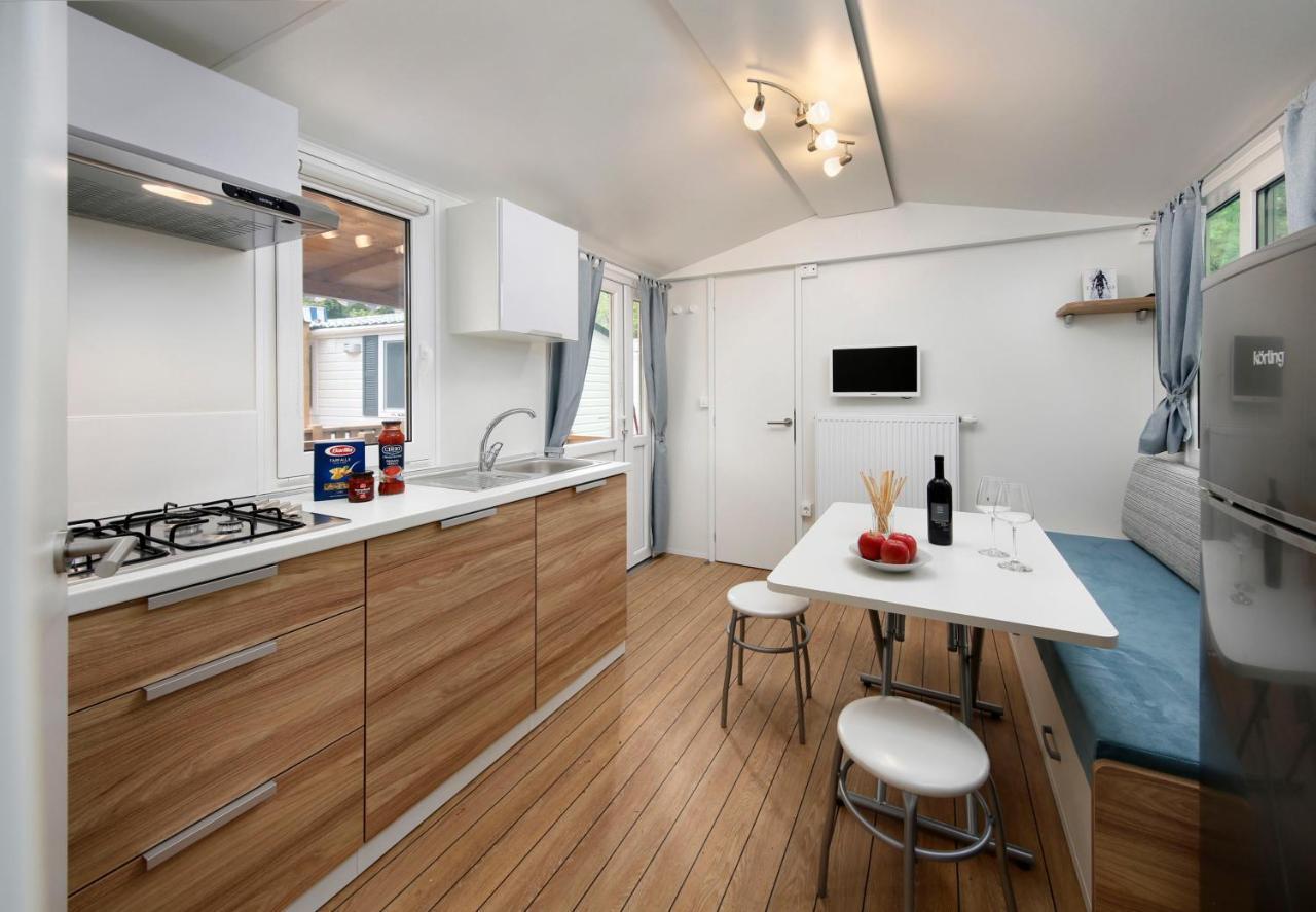 Knaus Campingpark Huenfeld Luaran gambar